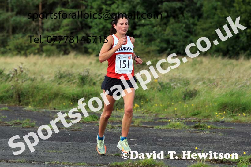 2023 Tynedale 'Jelly Tea' 10 Mile Road Race,  Ouston Airfield, Albermarle Barracks,  Northumberland.  Photo: David T. Hewitson/Sports for All Pics